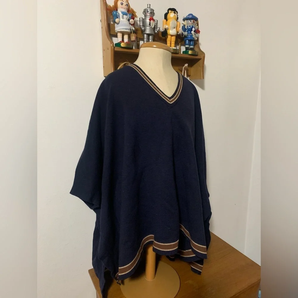 House of Harlow 1960 Navy Boho Poncho One Size - Picture 9 of 15
